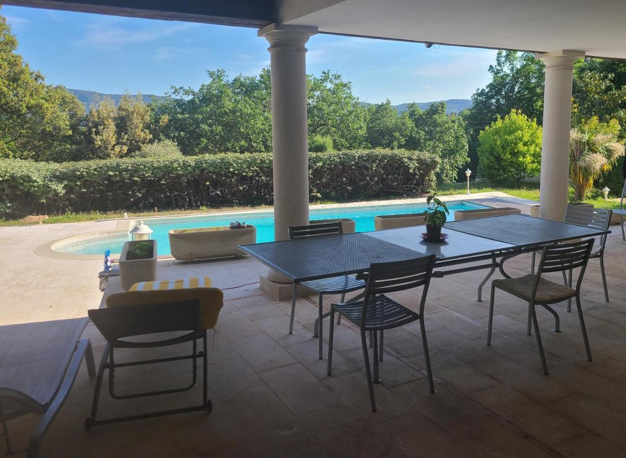 Villa Mycenes Garéoult Dış mekan fotoğraf